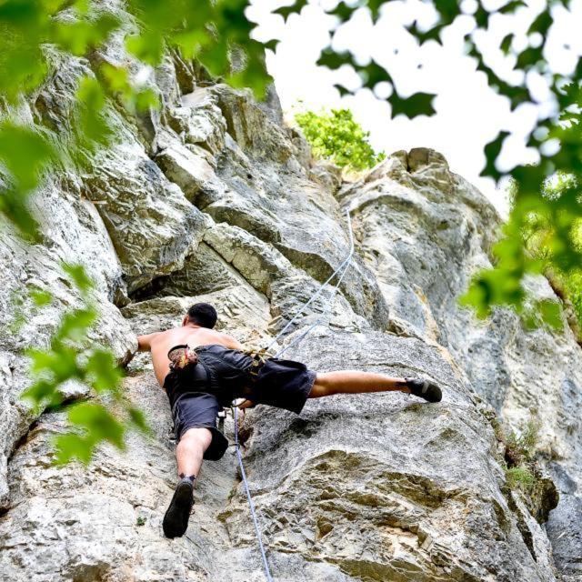 Gites Sur Le Causse De St Chels, Charme Sport Et Detente Saint-Chels Bagian luar foto